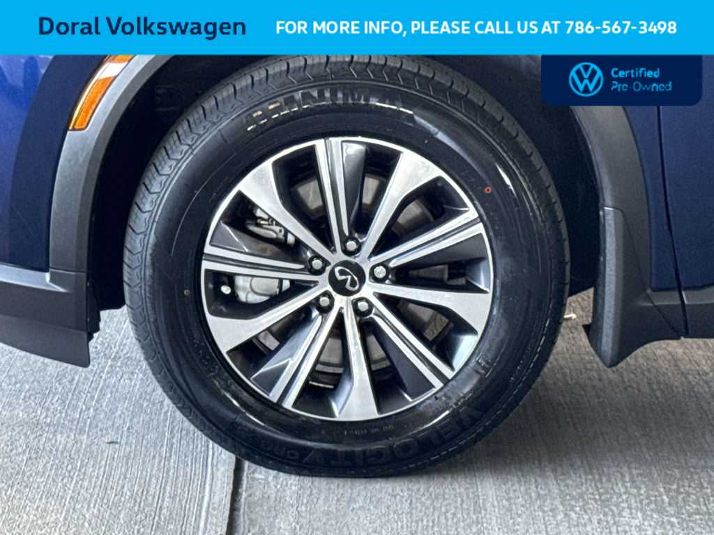 Thumbnail: 2023 INFINITI QX60 - 11