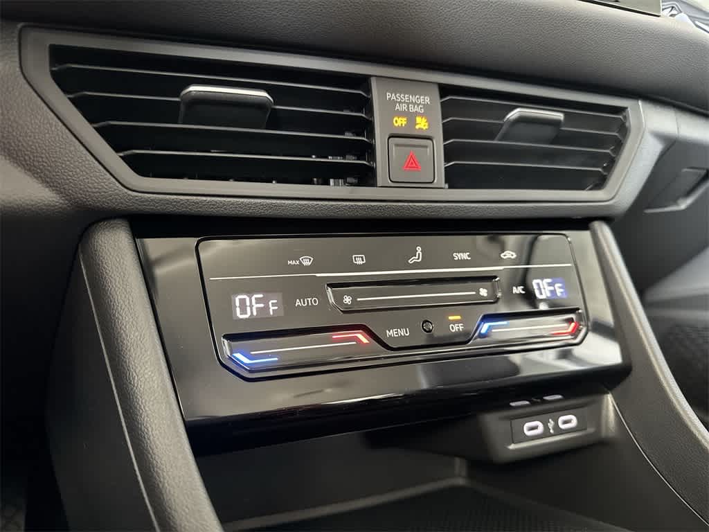 Thumbnail: 2026 Volkswagen Jetta - 20