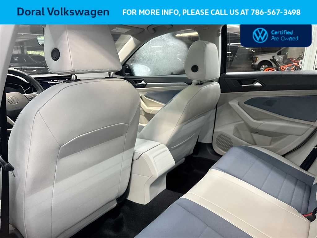 Thumbnail: 2025 Volkswagen Jetta - 23