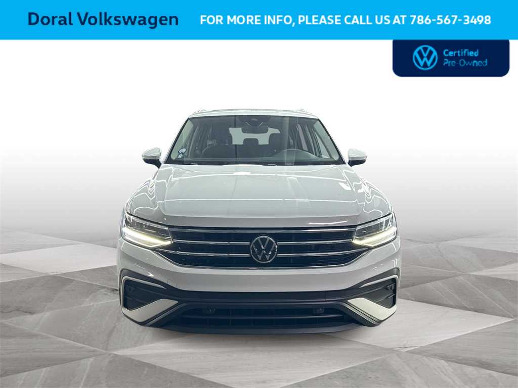 Thumbnail: 2022 Volkswagen Tiguan - 3