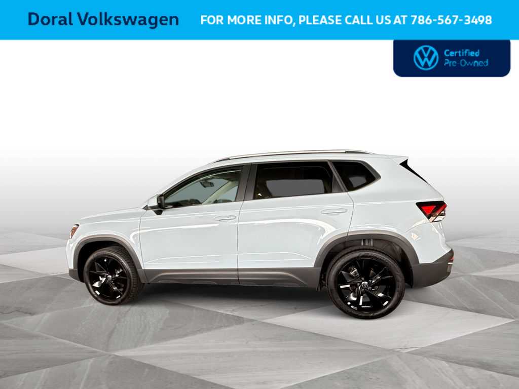 Thumbnail: 2025 Volkswagen Taos - 5