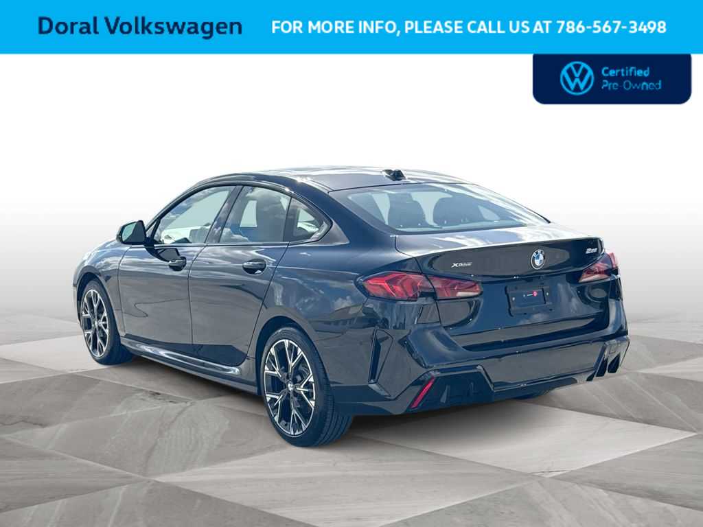 Thumbnail: 2025 BMW 2 Series - 6