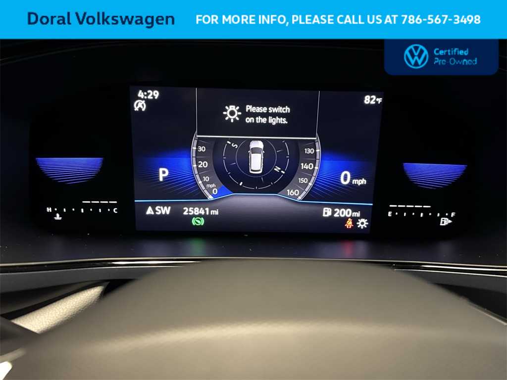 Thumbnail: 2022 Volkswagen Taos - 16