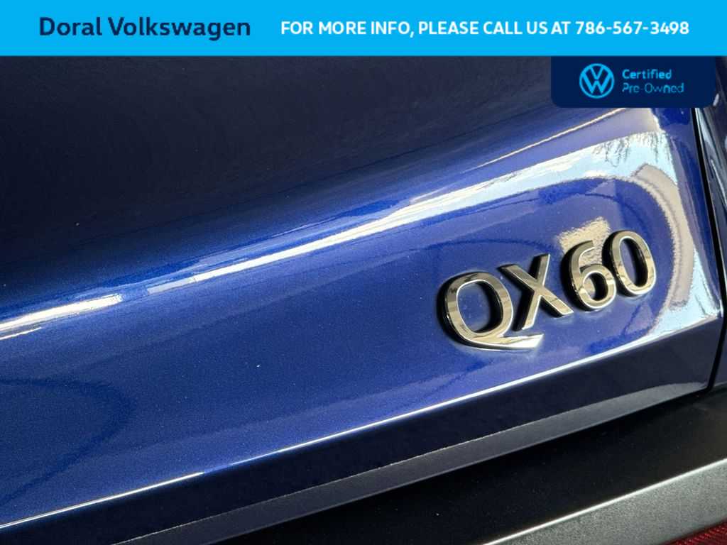 Thumbnail: 2023 INFINITI QX60 - 10