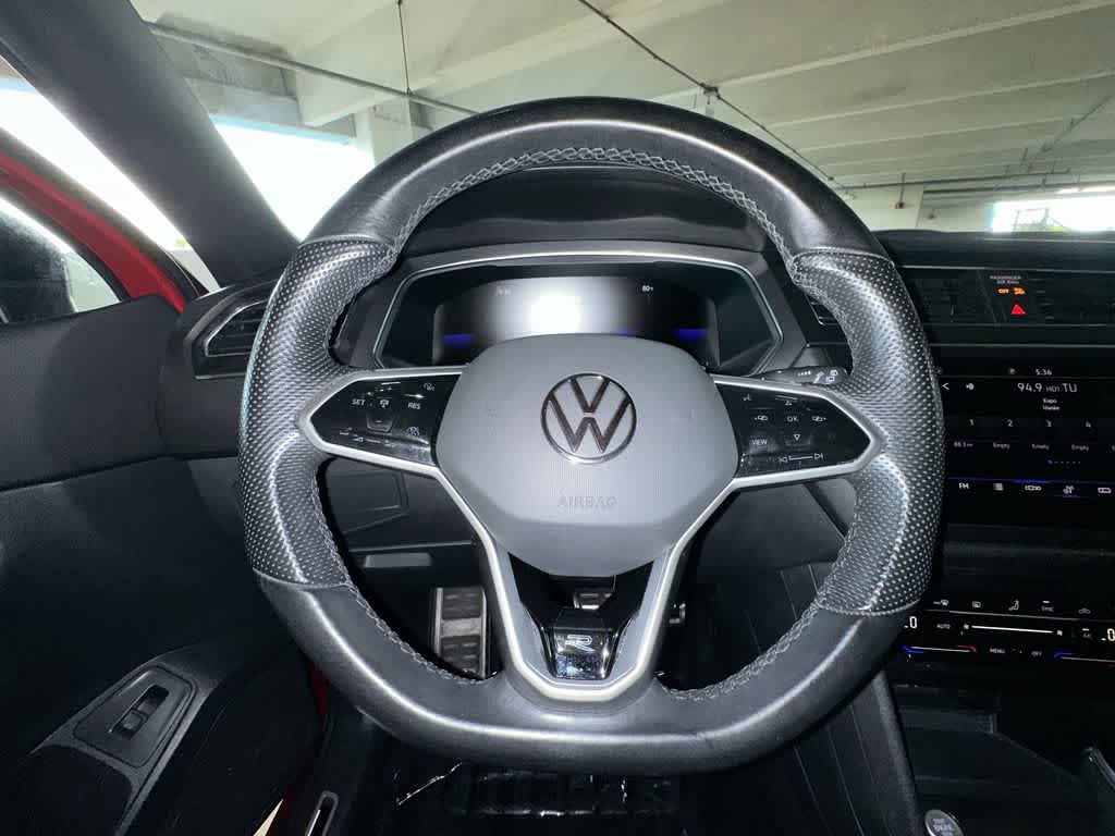 Thumbnail: 2024 Volkswagen Tiguan - 15
