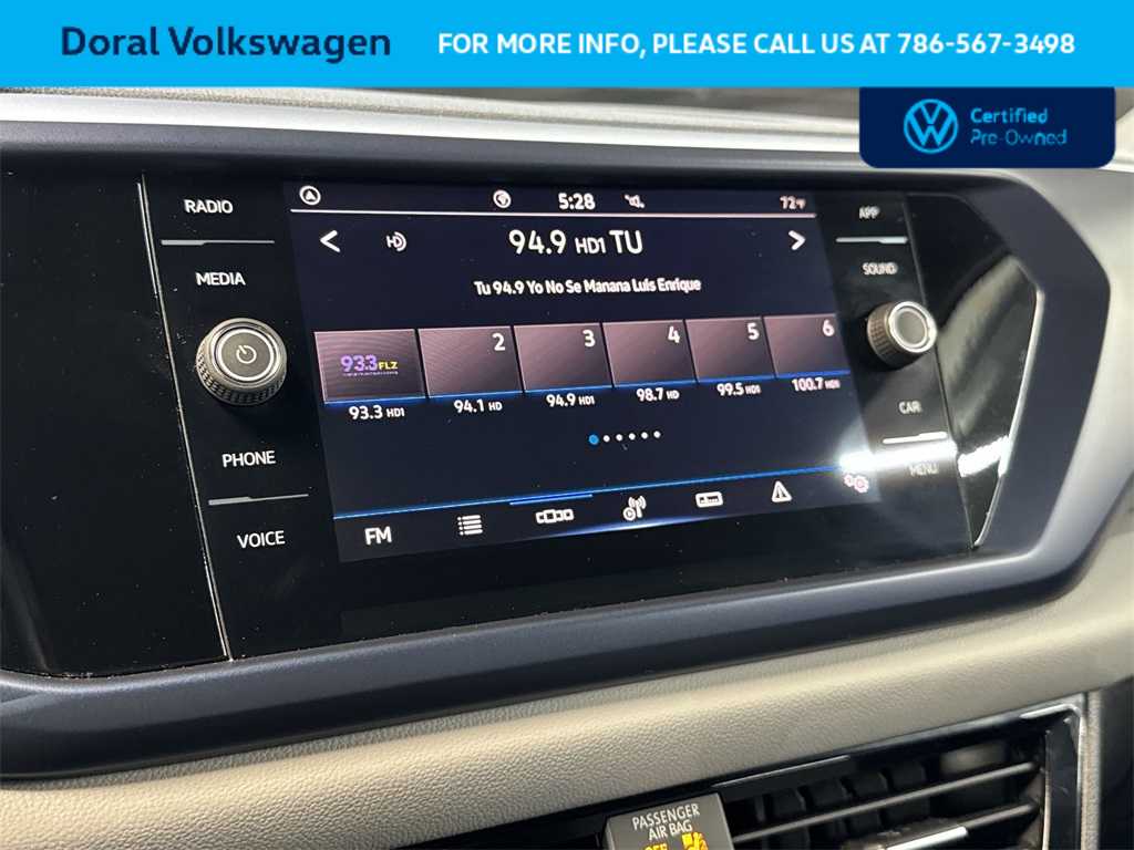 Thumbnail: 2022 Volkswagen Taos - 18