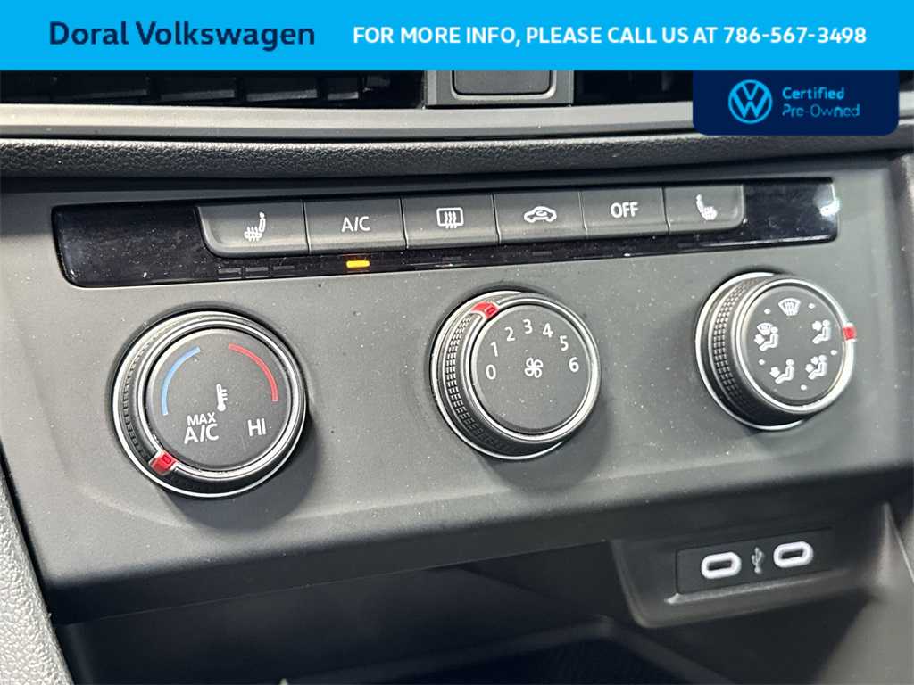 Thumbnail: 2024 Volkswagen Jetta - 20