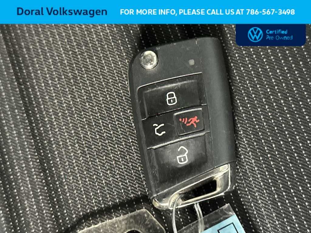 Thumbnail: 2024 Volkswagen Tiguan - 28