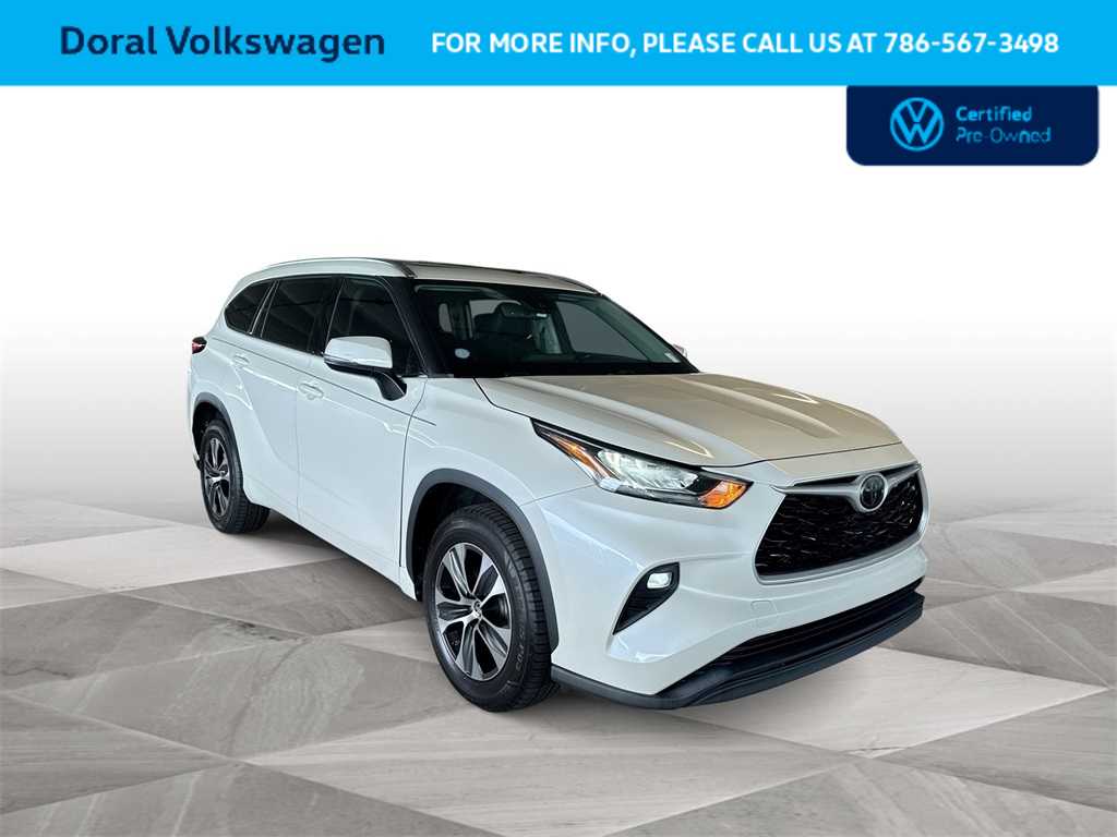 Thumbnail: 2020 Toyota Highlander - 2