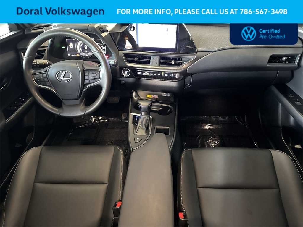 Thumbnail: 2024 Lexus UX - 24