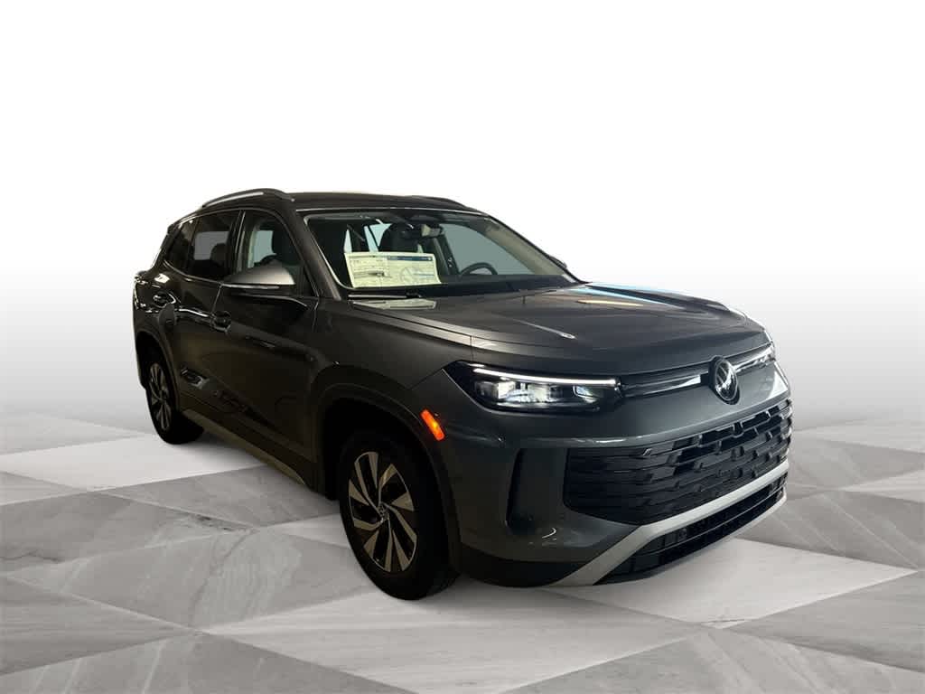 Thumbnail: 2025 Volkswagen Tiguan - 2