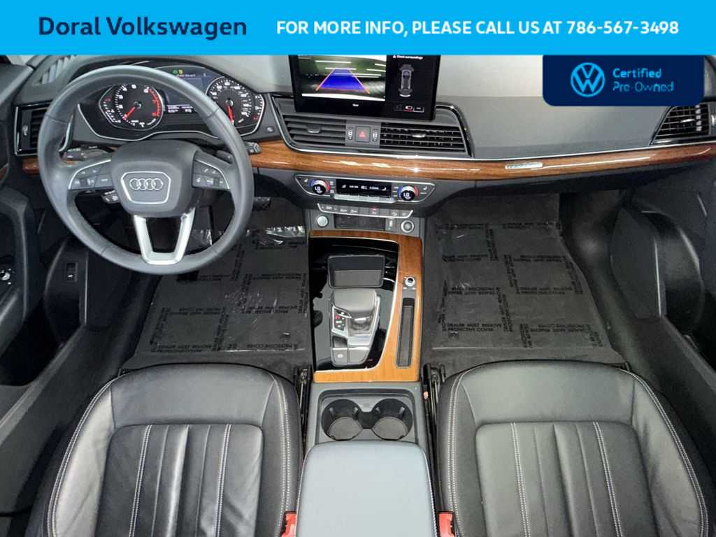 Thumbnail: 2023 Audi Q5 - 24