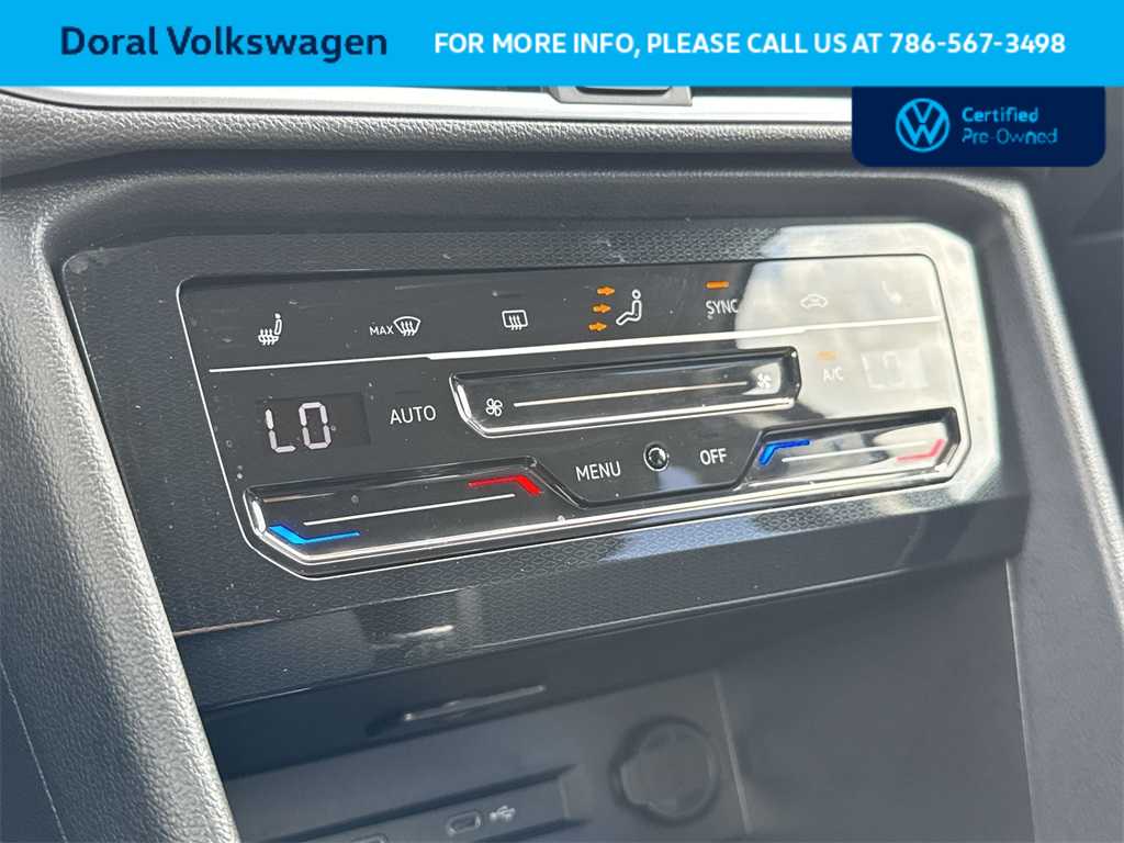 Thumbnail: 2025 Volkswagen Taos - 20