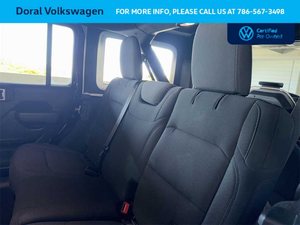 Thumbnail: 2022 Jeep Wrangler - 22