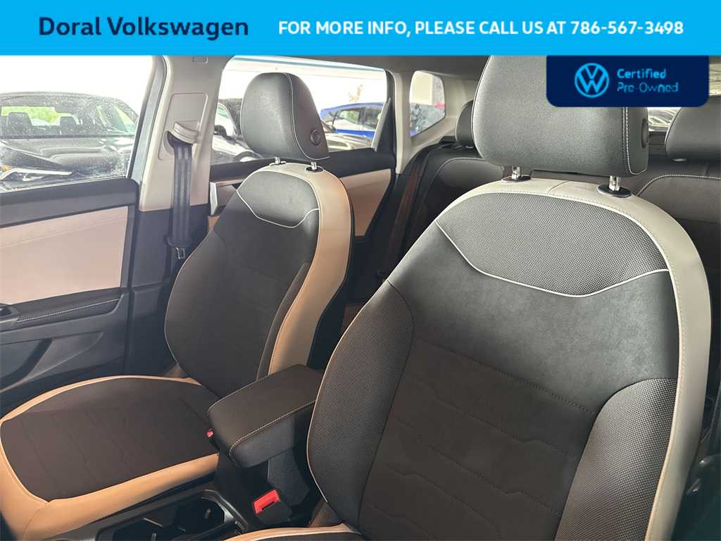 Thumbnail: 2025 Volkswagen Taos - 14