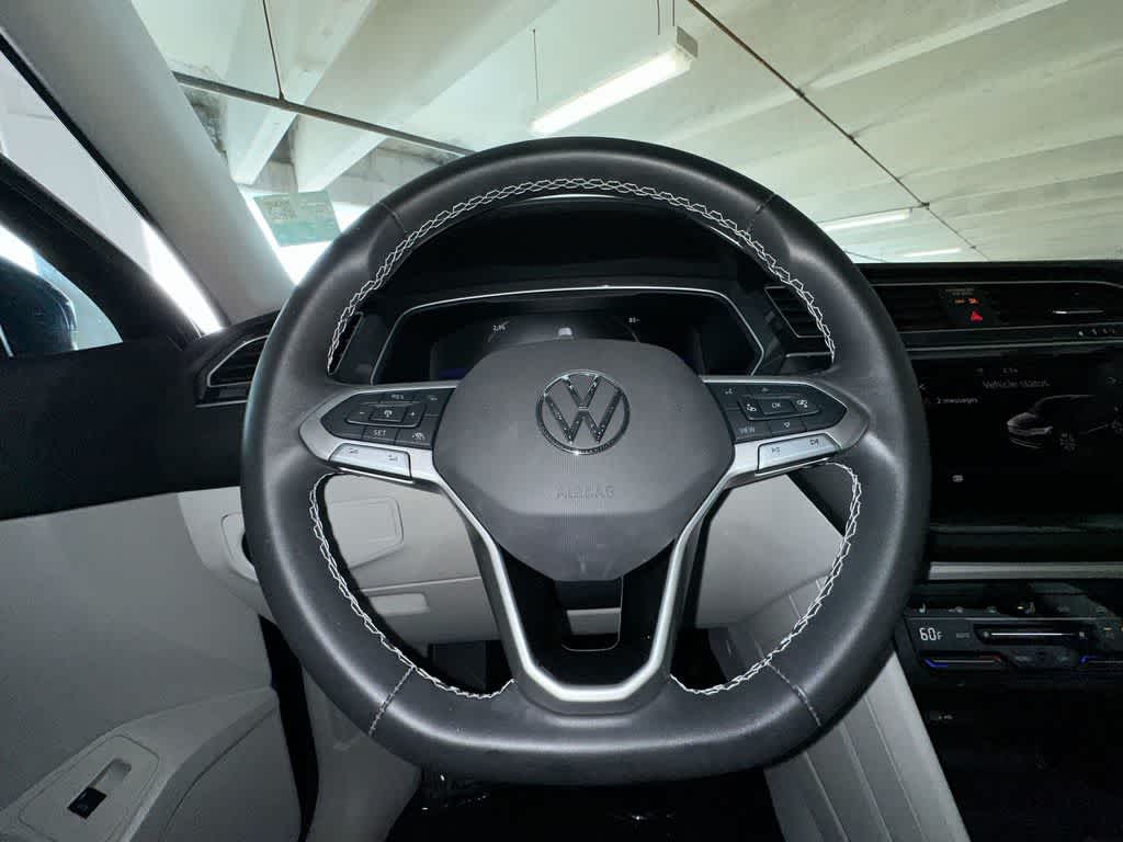 Thumbnail: 2024 Volkswagen Tiguan - 15