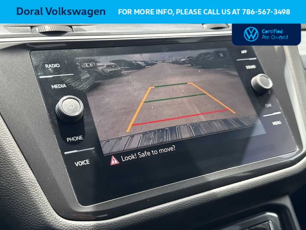 Thumbnail: 2024 Volkswagen Tiguan - 19