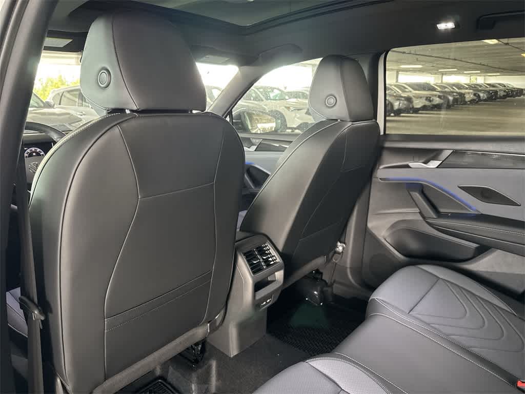 Thumbnail: 2026 Volkswagen Tiguan - 23