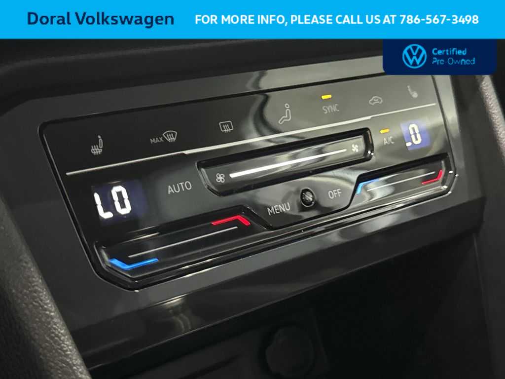 Thumbnail: 2023 Volkswagen Tiguan - 20
