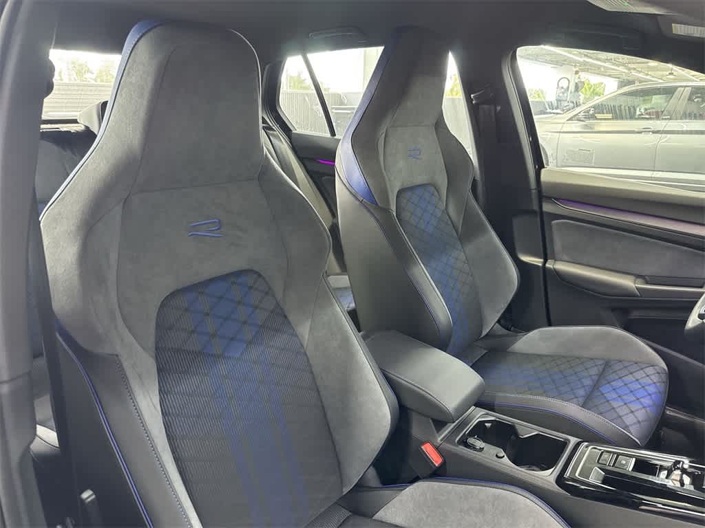 Thumbnail: 2026 Volkswagen Golf - 27