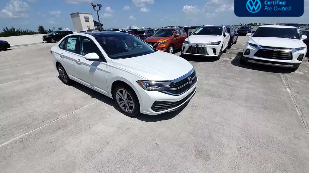Thumbnail: 2023 Volkswagen Jetta - 2