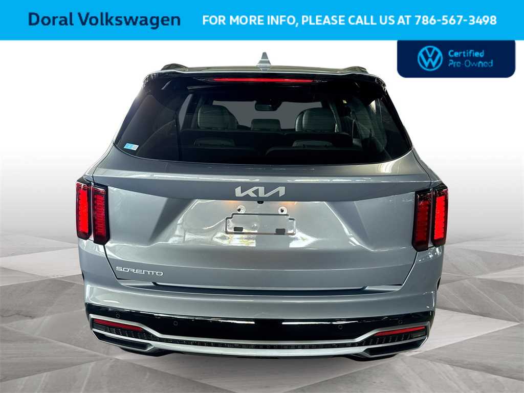 2023 Kia Sorento S 7