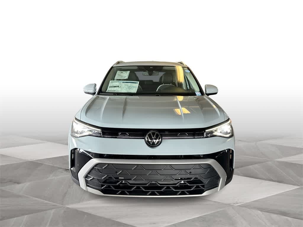 Thumbnail: 2025 Volkswagen Taos - 3