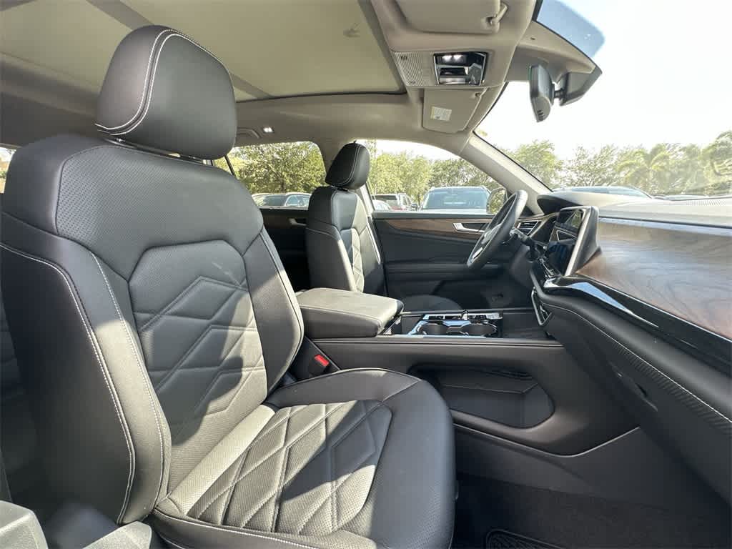 Thumbnail: 2026 Volkswagen Atlas - 27