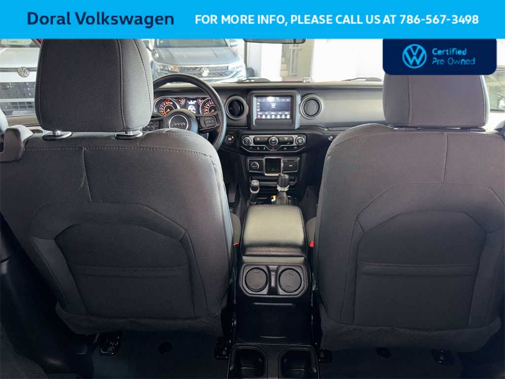 Thumbnail: 2022 Jeep Wrangler - 23