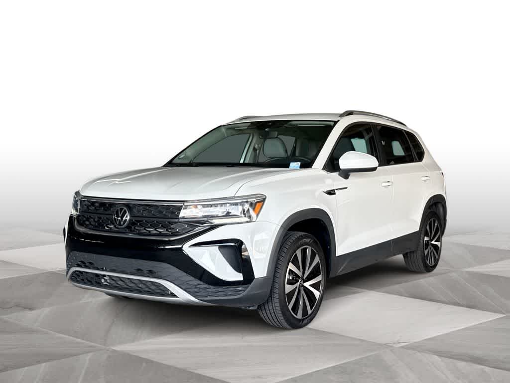Thumbnail: 2024 Volkswagen Taos - 4