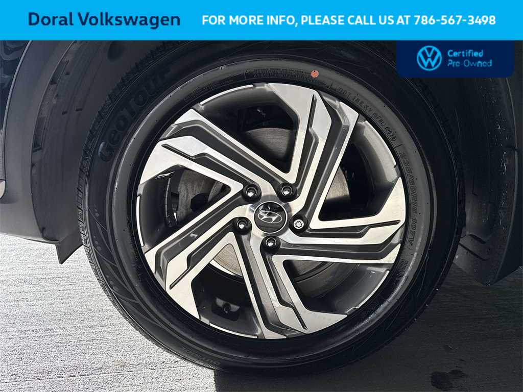 Thumbnail: 2023 Hyundai Santa Fe - 10