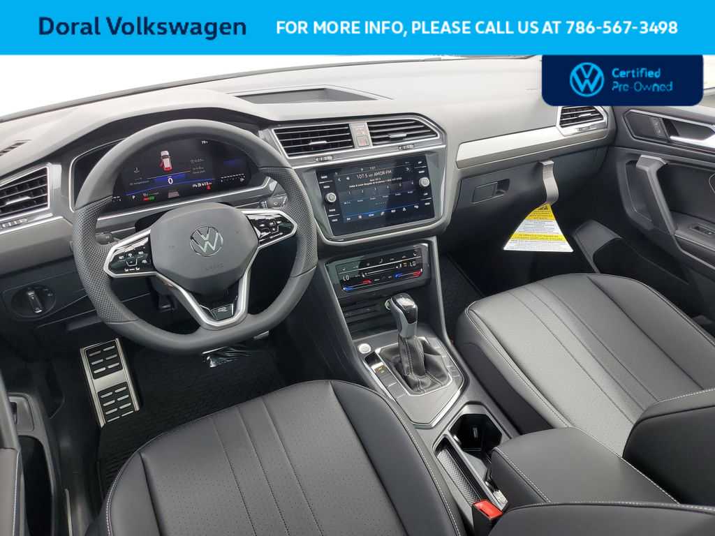 Thumbnail: 2024 Volkswagen Tiguan - 28