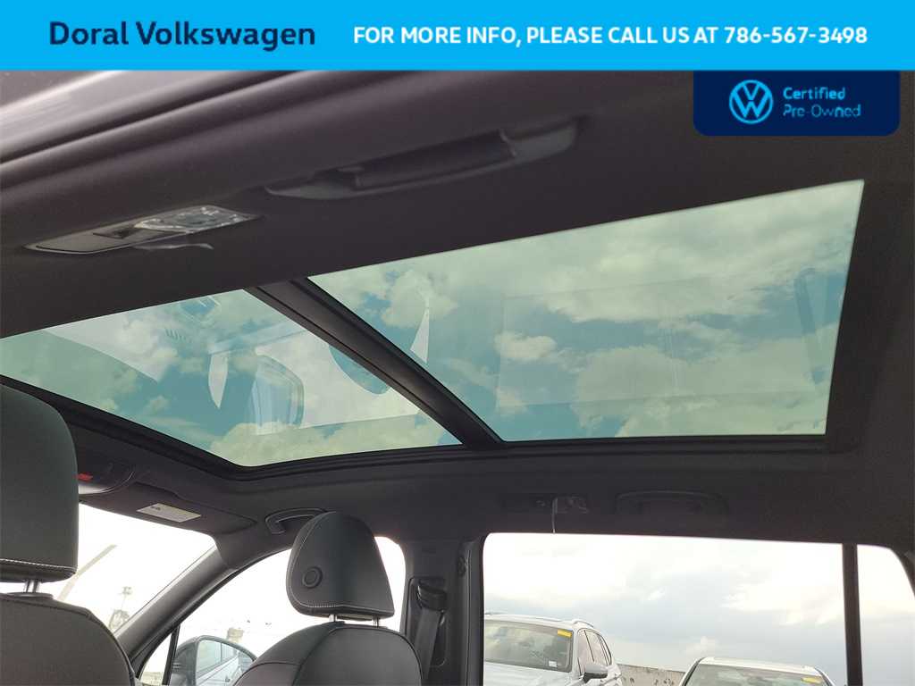 Thumbnail: 2023 Volkswagen Tiguan - 22