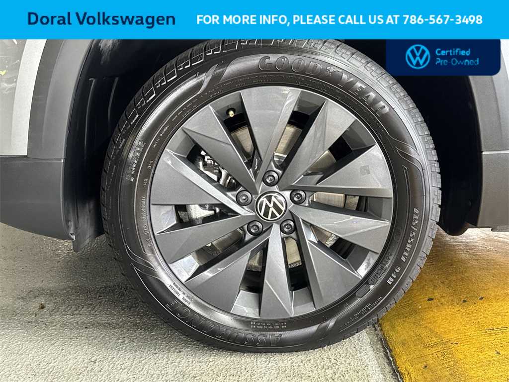 Thumbnail: 2024 Volkswagen Taos - 11