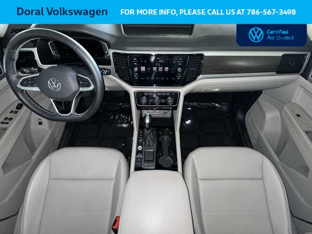 Thumbnail: 2023 Volkswagen Atlas - 24