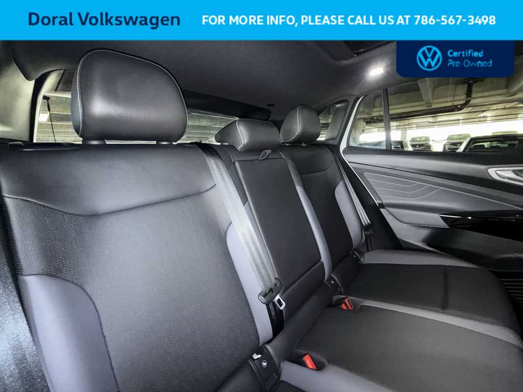 Thumbnail: 2023 Volkswagen ID.4 - 26
