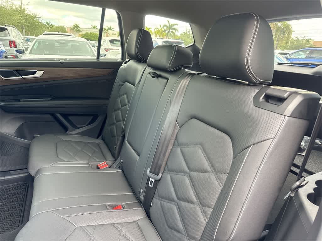 Thumbnail: 2026 Volkswagen Atlas - 22