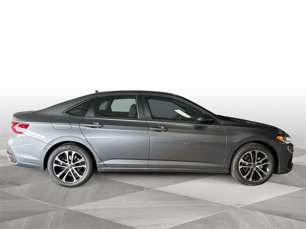 Thumbnail: 2026 Volkswagen Jetta - 9