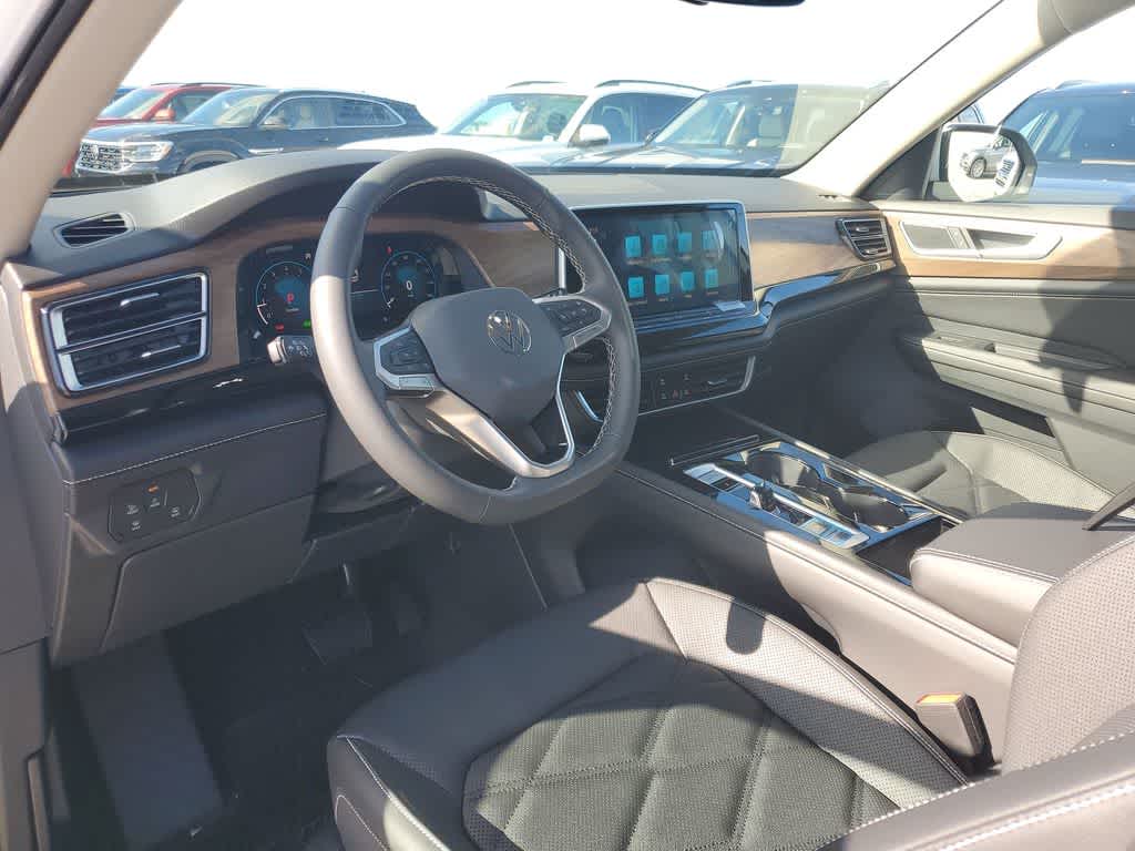 Thumbnail: 2024 Volkswagen Atlas - 18