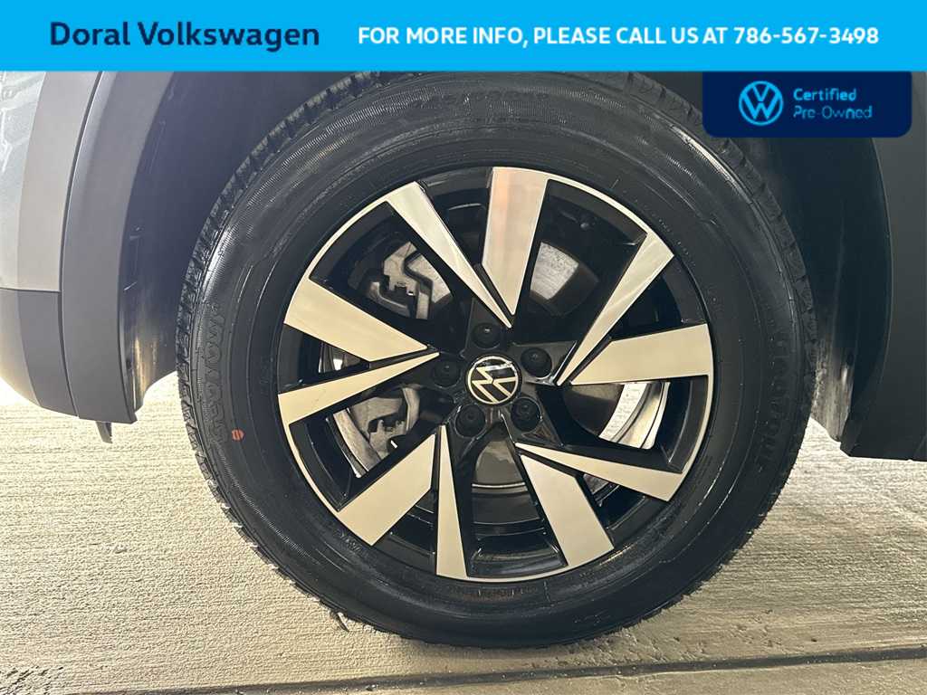 Thumbnail: 2022 Volkswagen Atlas - 11