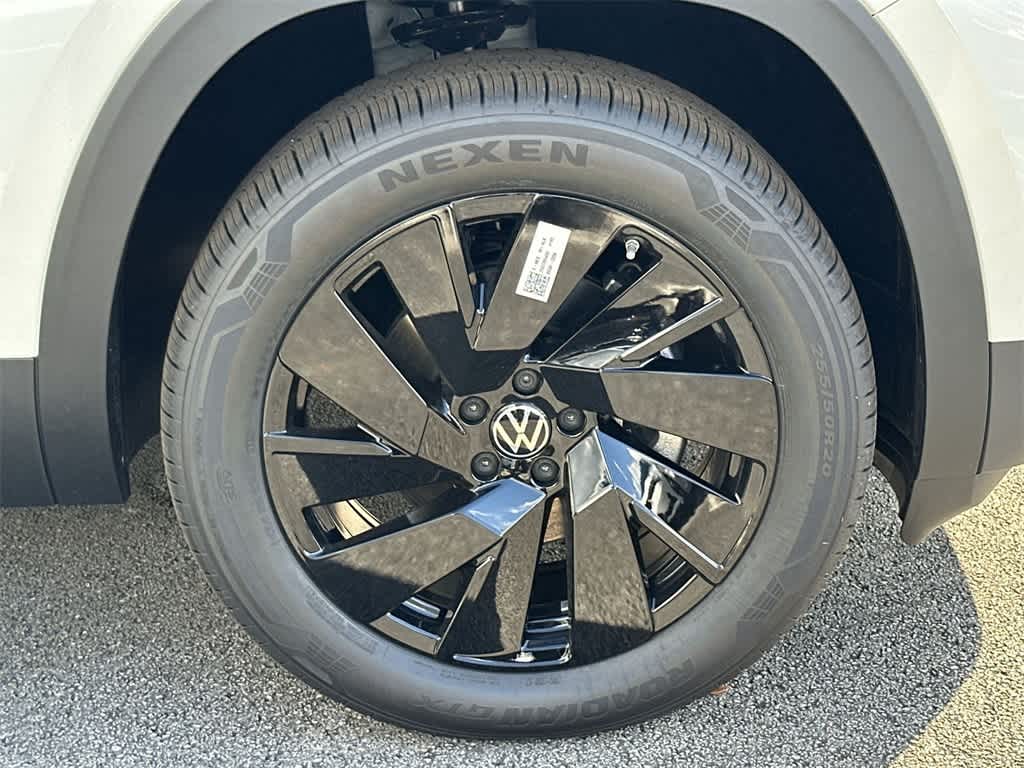 Thumbnail: 2026 Volkswagen Atlas - 11