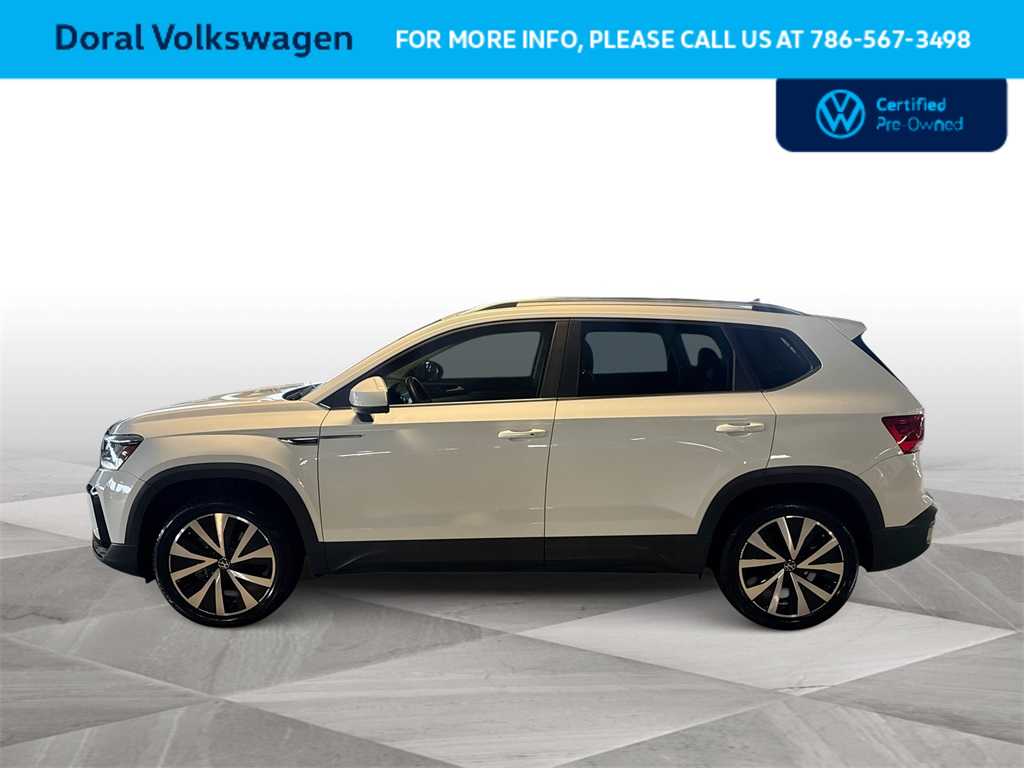Thumbnail: 2022 Volkswagen Taos - 5
