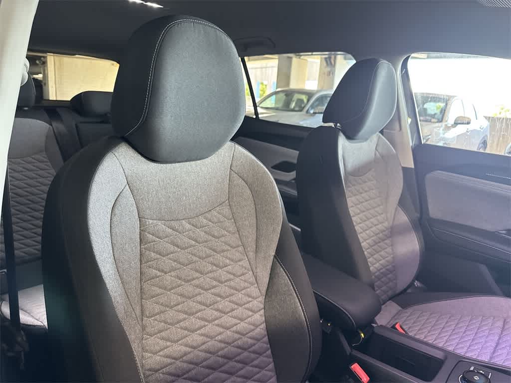 Thumbnail: 2025 Volkswagen Tiguan - 27