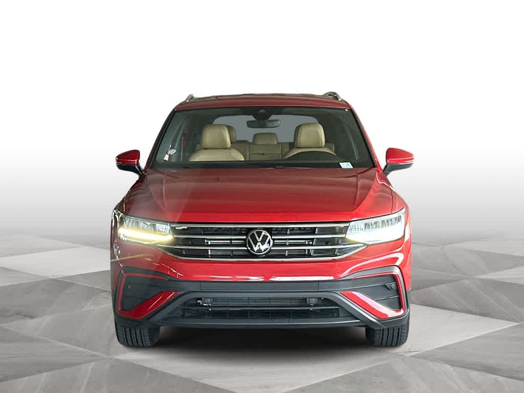 Thumbnail: 2024 Volkswagen Tiguan - 3