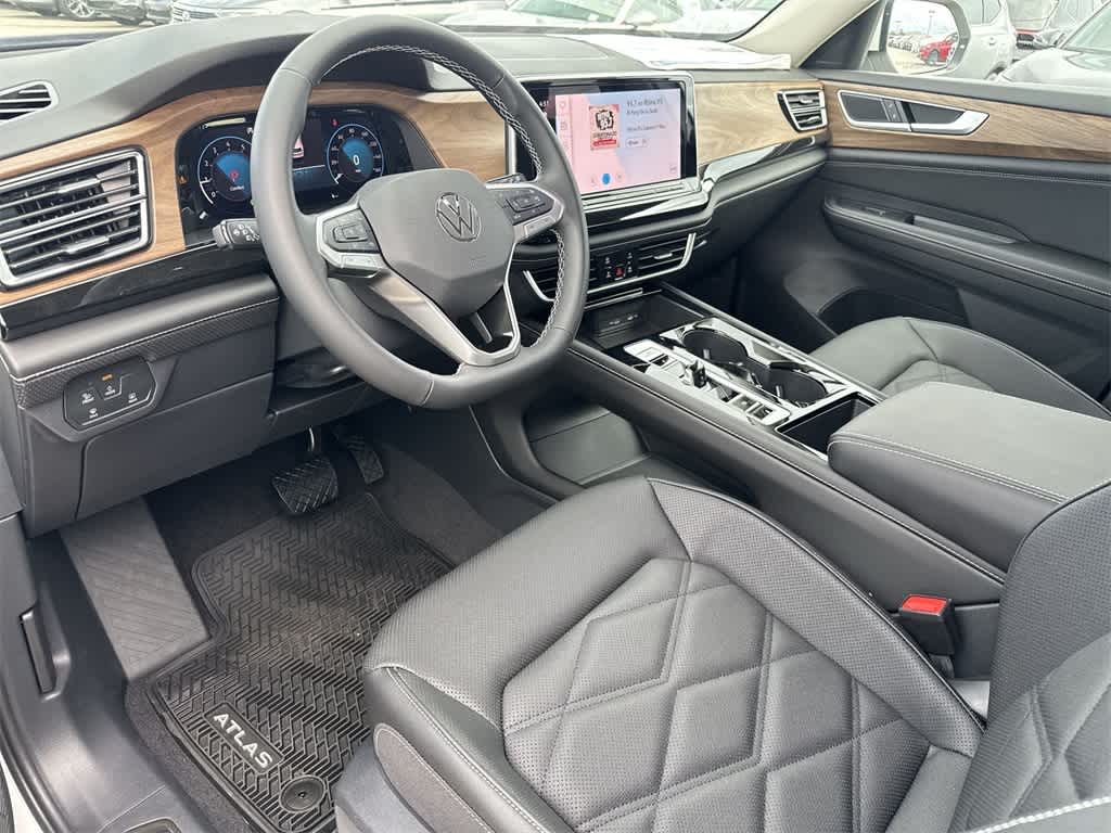 Thumbnail: 2026 Volkswagen Atlas - 13