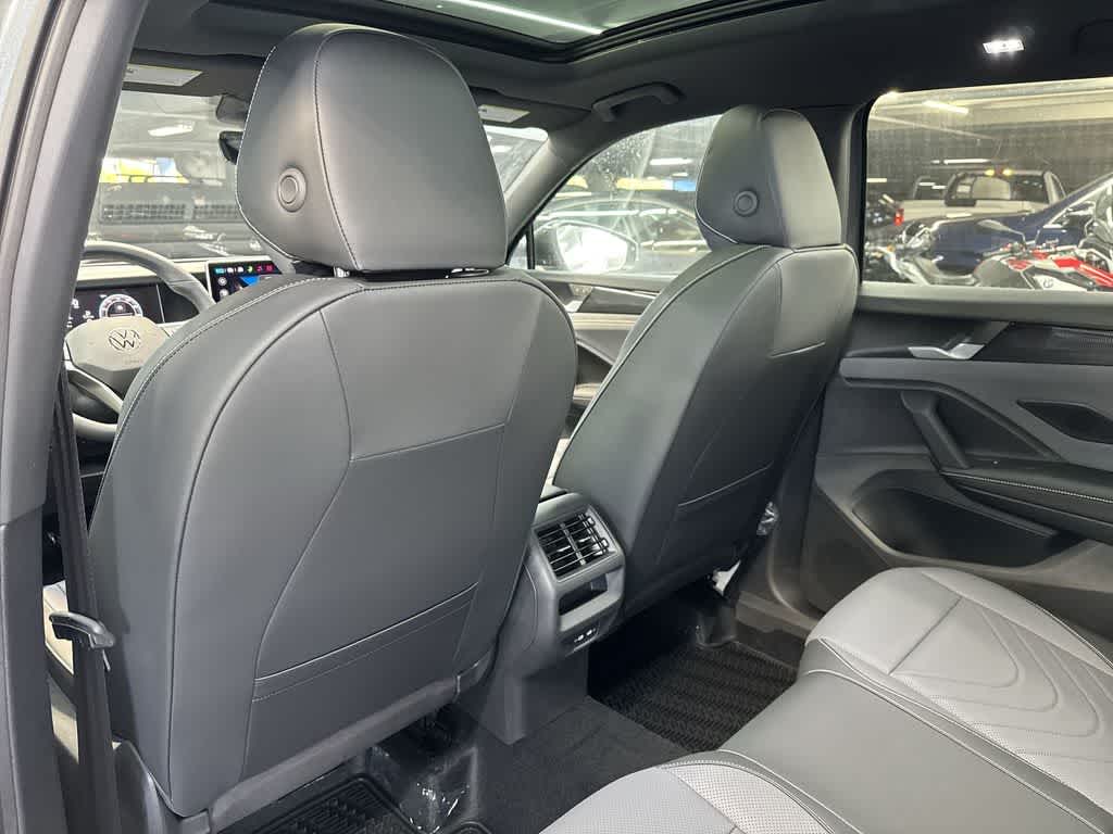 Thumbnail: 2026 Volkswagen Tiguan - 23