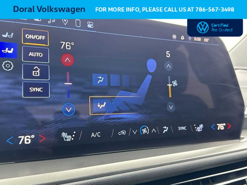 Thumbnail: 2025 Chevrolet Traverse - 20