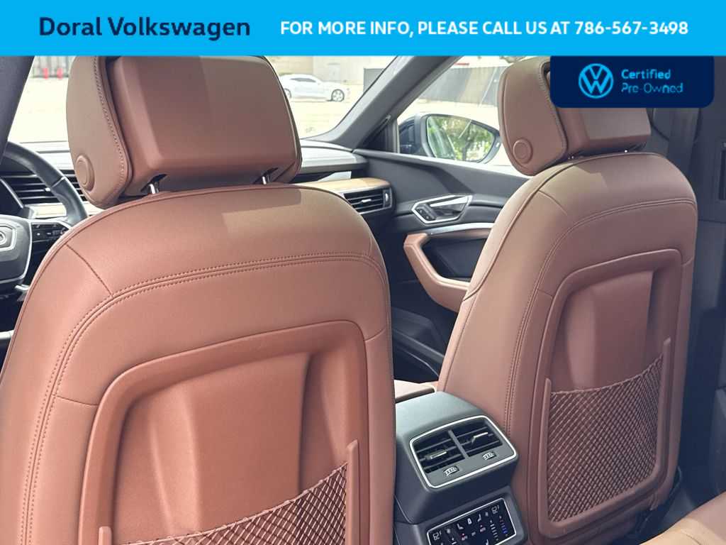 Thumbnail: 2024 Audi Q8 e-tron - 23