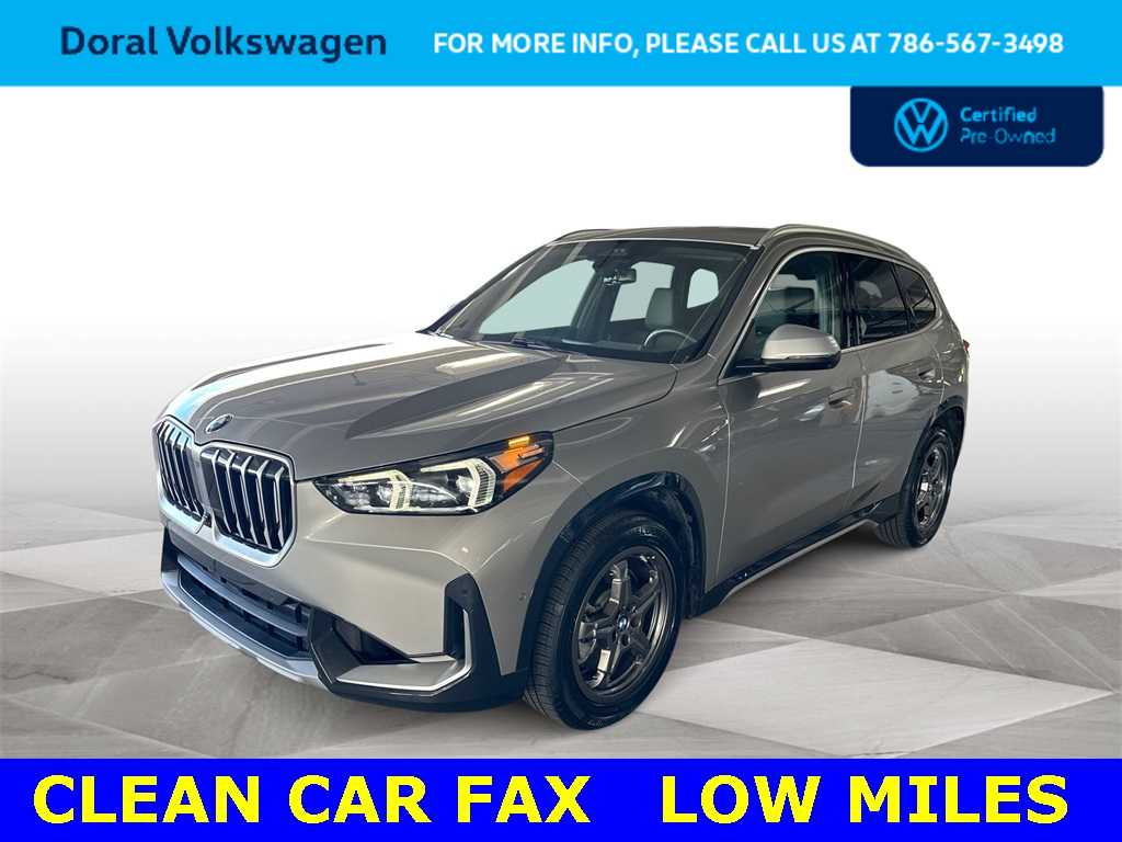 Thumbnail: 2023 BMW X1 - 4