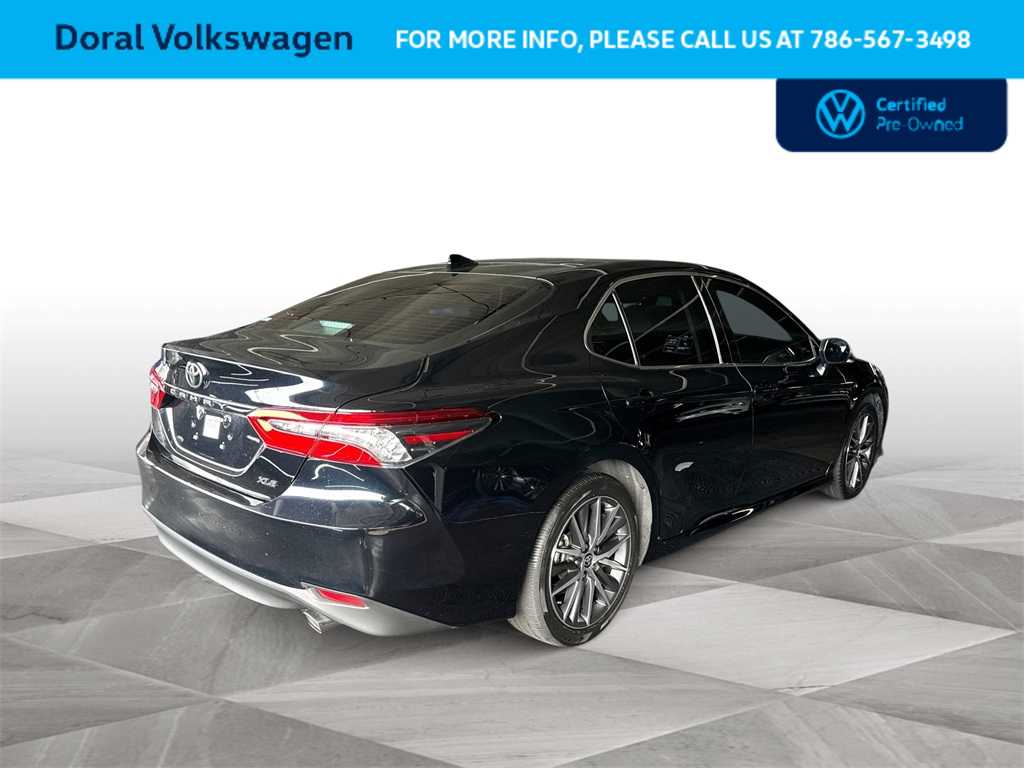 Thumbnail: 2023 Toyota Camry - 8